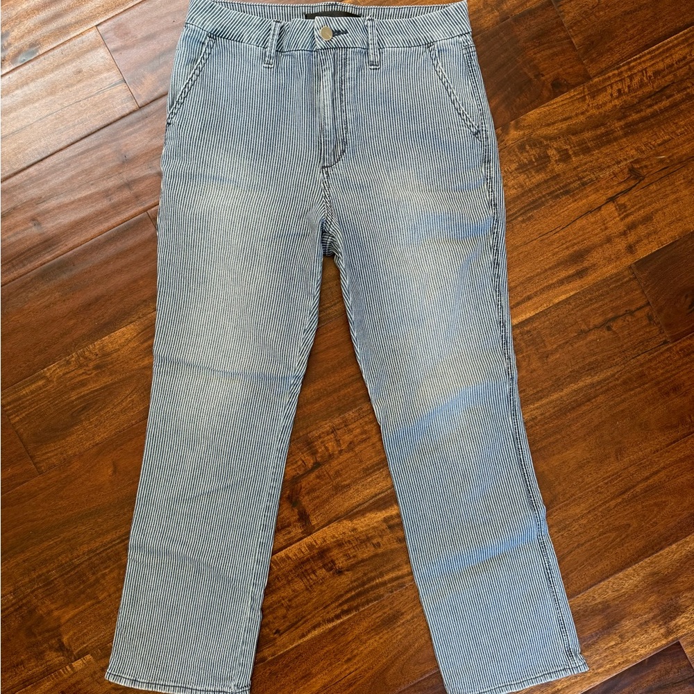 Joe’s Jeans sized 29.